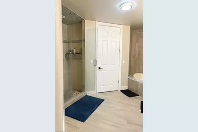 27024 Adriana Cir #201, Bonita Springs, FL 34135 - Photo 11