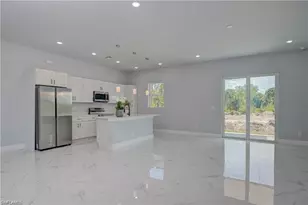 3121 71st St W, Lehigh Acres, FL 33971 - Photo 7