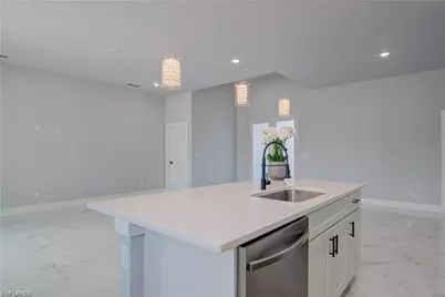 3121 71st St W, Lehigh Acres, FL 33971 - Photo 9