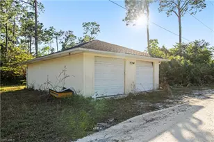 1620 Blue Sage Dr, Naples, FL 34117 - Photo 25