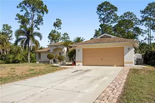 1620 Blue Sage Dr, Naples, FL 34117 - Photo 3