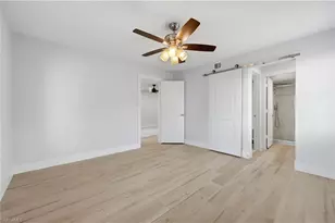 1330 Derbyshire Ct, Naples, FL 34116 - Photo 19