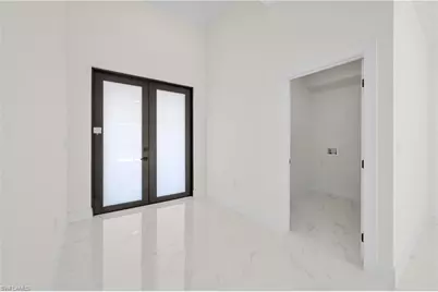 618 Raintree St E, Lehigh Acres, FL 33974 - Photo 9