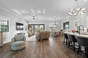 9811 Everglades Dr, Naples, FL 34120 - Photo 3