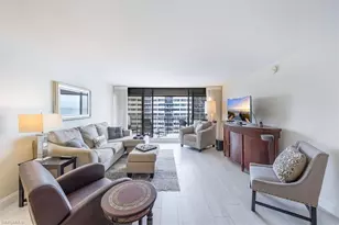 4005 Gulf Shore Blvd N, Naples, FL 34103 - Photo 5