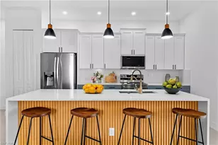 1607 NW 17th St, Cape Coral, FL 33993 - Photo 5