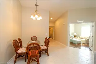 3435 Laurelgreens Ln S, Naples, FL 34119 - Photo 27