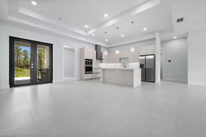 4234 27th Ave NE, Naples, FL 34120 - Photo 9