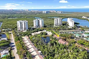 660 Wiggins Bay Dr, Naples, FL 34110 - Photo 33