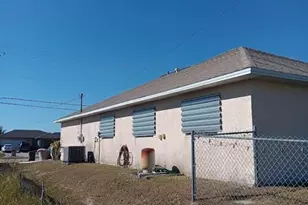 1017 Nelson Rd N, Cape Coral, FL 33993 - Photo 7