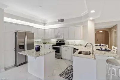 450 Bayfront Pl #4304, Naples, FL 34102 - Photo 9