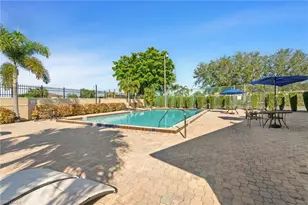 5325 Summerlin Rd, Fort Myers, FL 33919 - Photo 17