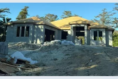 533 6th St SE, Naples, FL 34117 - Photo 1