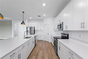 1779 Hagen Ct, Naples, FL 34120 - Photo 29