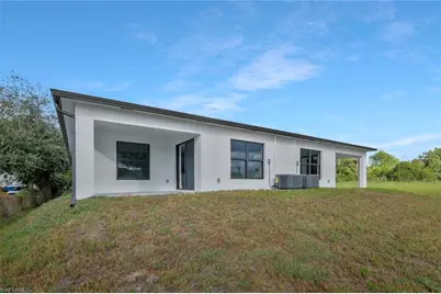 125/127 Holland St, North Fort Myers, FL 33917 - Photo 23