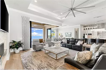 12484 Riverside Dr, Fort Myers, FL 33919 - Photo 15