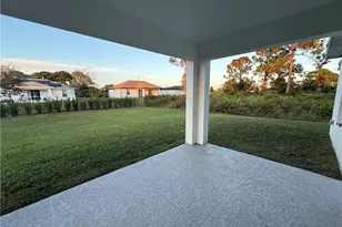 2812 15th St SW, Lehigh Acres, FL 33976 - Photo 25