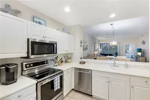 8267 Parkstone Pl, Naples, FL 34120 - Photo 23