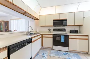 232 Pebble Beach Cir, Naples, FL 34113 - Photo 7