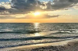 232 Pebble Beach Cir, Naples, FL 34113 - Photo 29