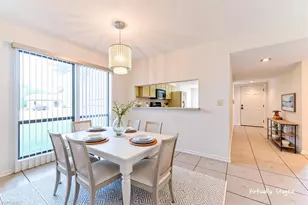 232 Pebble Beach Cir, Naples, FL 34113 - Photo 5