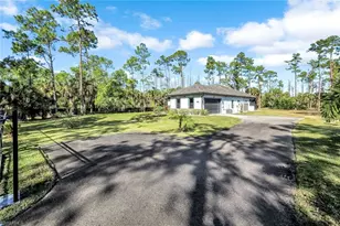 141 20th Ave NW, Naples, FL 34120 - Photo 33