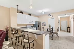 10024 Heather Ln, Naples, FL 34119 - Photo 9