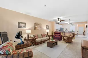 10024 Heather Ln, Naples, FL 34119 - Photo 7