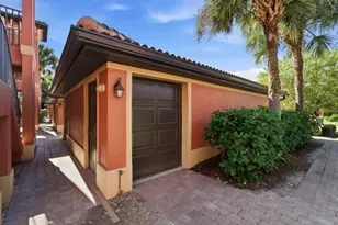 10024 Heather Ln, Naples, FL 34119 - Photo 21