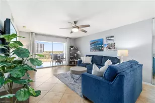 340 Horse Creek Dr, Naples, FL 34110 - Photo 1