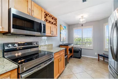 340 Horse Creek Dr #403, Naples, FL 34110 - Photo 7