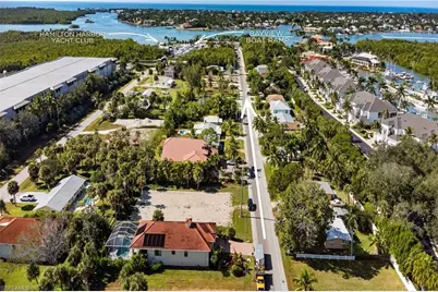 1970 Danford St, Naples, FL 34112 - Photo 7