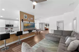 10037 Colonial Country Club Blvd, Fort Myers, FL 33913 - Photo 19