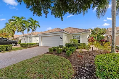 10037 Colonial Country Club Blvd, Fort Myers, FL 33913 - Photo 3