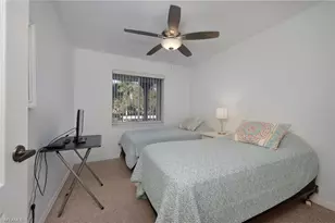 7320 Glenmoor Ln, Naples, FL 34104 - Photo 11