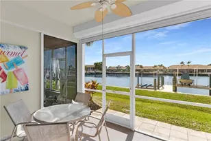 360 Stella Maris Dr N, Naples, FL 34114 - Photo 17