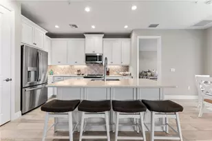 2609 Seychelles Cir, Naples, FL 34112 - Photo 13