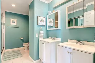 119 Lake Point Ln, Naples, FL 34112 - Photo 17