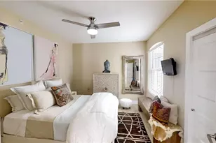 2185 Arielle Dr, Naples, FL 34109 - Photo 13