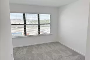 27831 Solis Grande Dr, Bonita Springs, FL 34135 - Photo 11