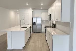 27831 Solis Grande Dr, Bonita Springs, FL 34135 - Photo 7