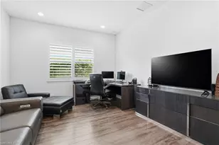 11648 Periwinkle Dr, Naples, FL 34120 - Photo 13