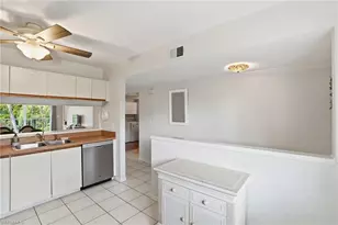 3021 Sandpiper Bay Cir, Naples, FL 34112 - Photo 25