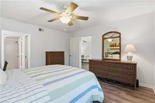 3021 Sandpiper Bay Cir, Naples, FL 34112 - Photo 13