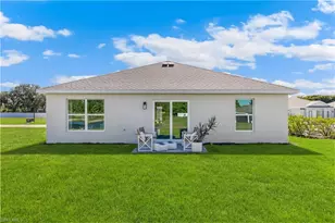 14176 Hemingway Oaks Trl, Fort Myers, FL 33905 - Photo 17