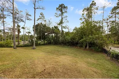 1860 22nd Avenue NE, Naples, FL 34120 - Photo 31