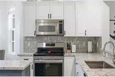 7842 Hawthorne Dr #1703, Naples, FL 34113 - Photo 17