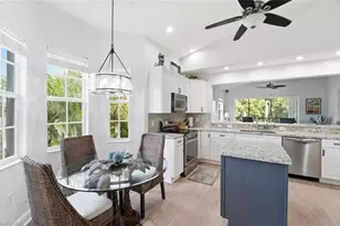 7842 Hawthorne Dr, Naples, FL 34113 - Photo 7