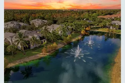 7842 Hawthorne Dr #1703, Naples, FL 34113 - Photo 5