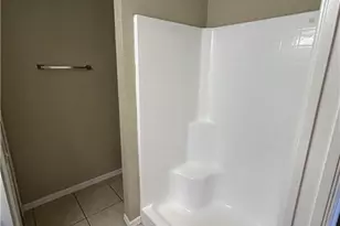 813 SW 10th Pl, Cape Coral, FL 33991 - Photo 17